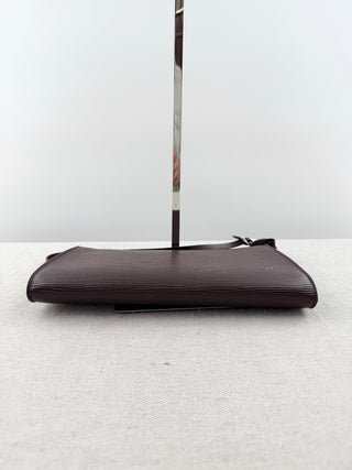 Louis Vuitton epi leather pochette accessories bag