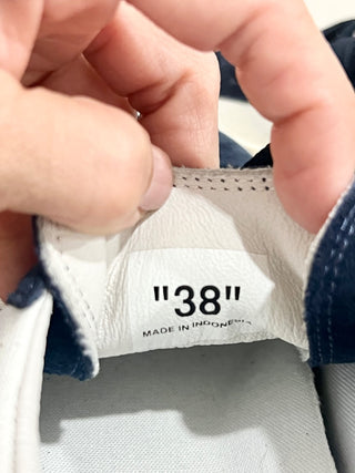 Off-White Low Vulcanized Canvas and Suede Sneakers White/Navy Women's EU 38