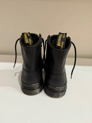 NWT Dr. Martens Combs Leather Lace-Up Casual Combat Boots Back Unisex M9 / L10