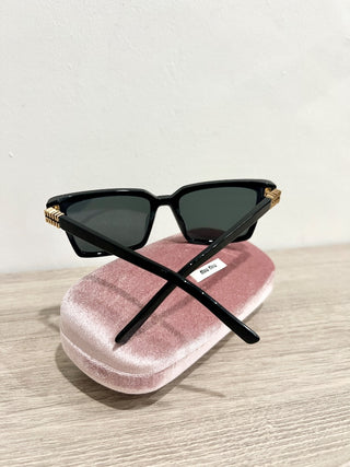 Miu Mu black sunglasses SMU 18 z
