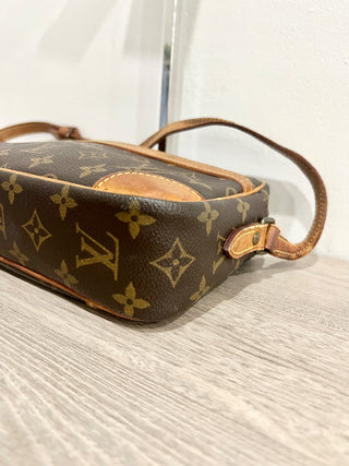Louis vuitton trocadero monogram bag small
