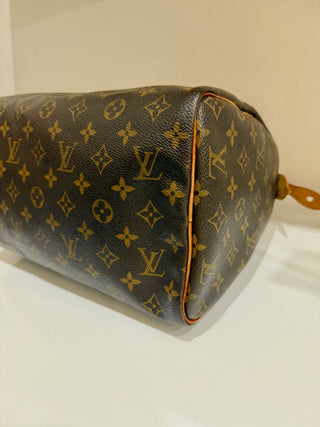 Louis Vuitton speedy 30 monogram top handle bag
