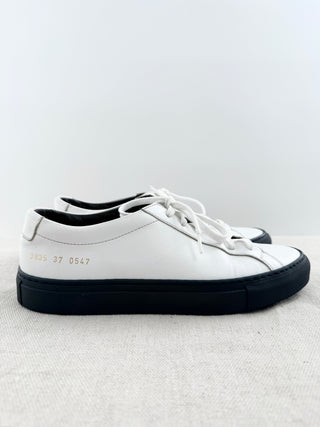 woman by common projects leather low top sneeakers, 37