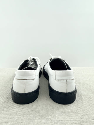 woman by common projects leather low top sneeakers, 37