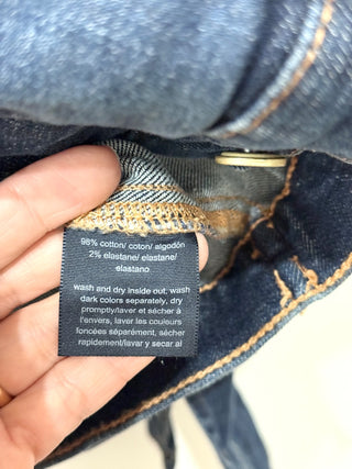 NWT Tommy Hilfiger Long Sleeve Dark Wash Denim Trucker Jacket Blue Women's Small