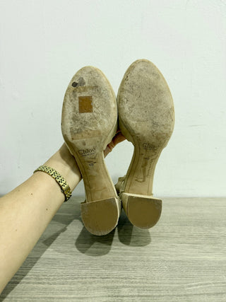 Chloé Lauren Suede Scallop-Edged Ankle Wrap Pumps  Beige Women's Size EU 40