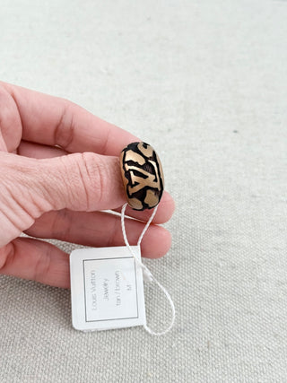 Louis Vuitton leo monogram wood ring, M