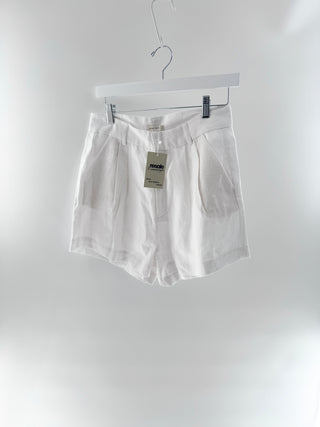 Parentezi High-waisted pleated linen shorts, M