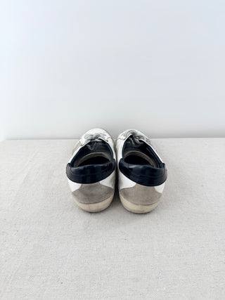 Golden Goose Superstar Leather Distressed Low Top Sneakers White Women's EU 39