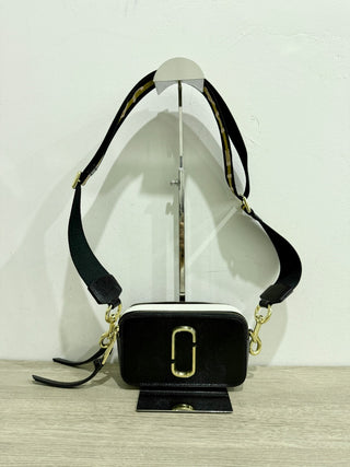 Marc Jacobs the snapshot leather bag with strap