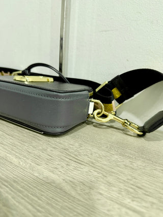 Marc Jacobs the snapshot leather bag with strap