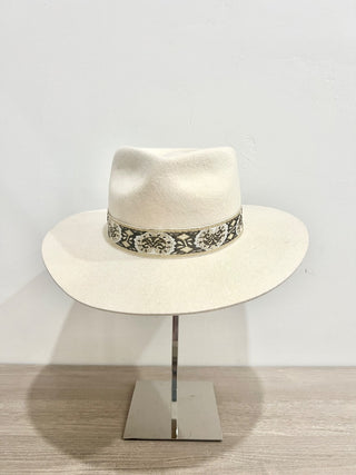 Lack of Color felt hat, M