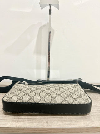 Gucci crossbody GG print bag