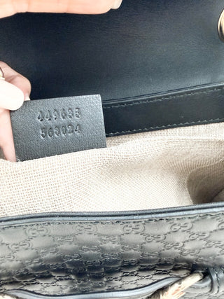 Gucci emily medium microguccissima embossed leather shoulder bag