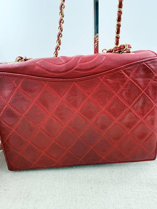 CHANEL Vintage quilted lambskin leather bag