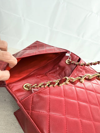 CHANEL Vintage quilted lambskin leather bag