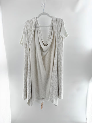 Barefoot dreams leopard print blanket wrap featuring oversized draped silhouette in an ultra-soft plush knit