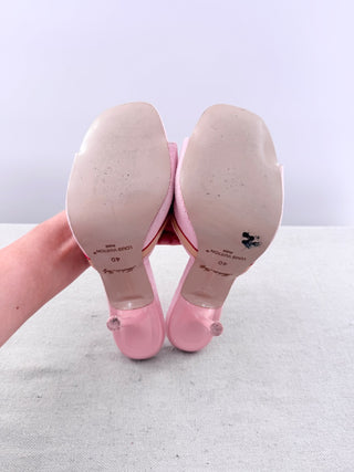 Louis Vuitton 6AM Mules, 40