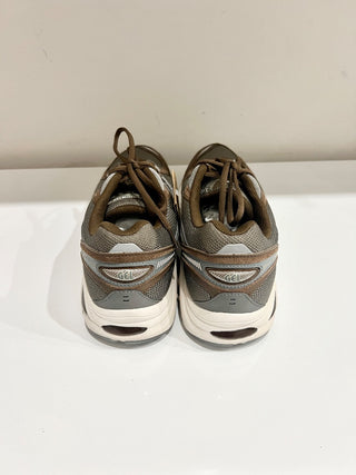 NWT Asics Sportstyle GT-2160 Running Sneakers Dark Taupe Clay Grey Men's 11.5