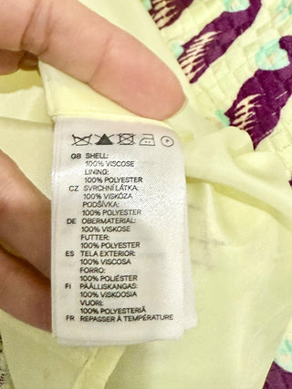 H&M Bird Print Pull On High Waisted Mini Pencil Skirt Lime Yellow Women's Size 2