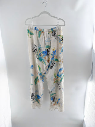spiaggia dolce tropical print pants featuring embroidered lace detailing, and elastic drawstring waistband with tassel ties, L