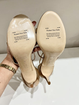 NWOT Tamara Mellon Metallic Mid Heel Strappy Sandals Gold Women's Size US 10