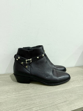 Valentino ankle leather rock stud booties, 40