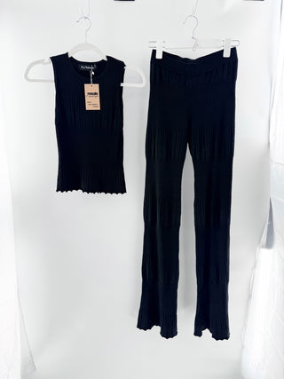 En Saison knit set sleeveless top and pants, S