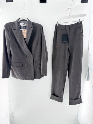 4th and reckless matching set blazer and pants, US 2