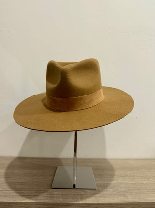 Lack of Color mirage boater hat, M