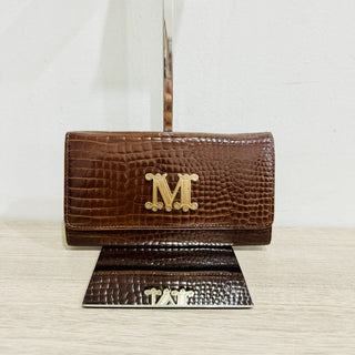 NWOT Max Mara Crocodile Texture Leather Clutch Wallet Brown