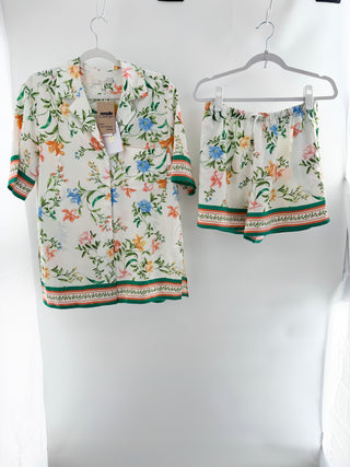 WAYF vintage scarf print set shorts and top, S