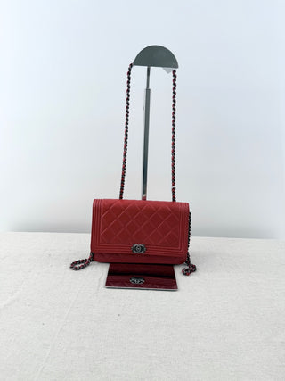 Chanel boy wallet on chain (WOC) quilted lamb leather