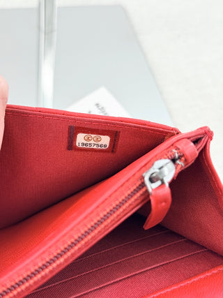 Chanel boy wallet on chain (WOC) quilted lamb leather