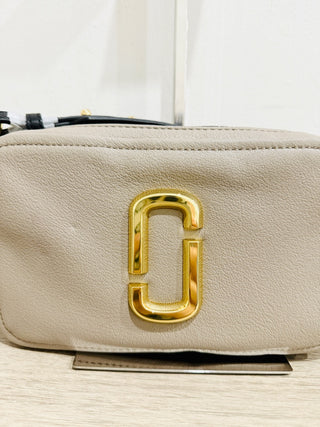 Marc Jacobs The Softshot 21 Leather Crossbody Bag Beige Black