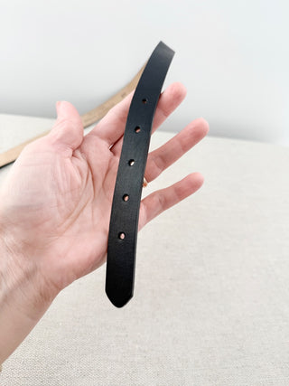 Streets ahead leather belt with sleek buckle, XS