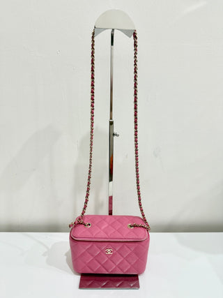 Chanel Caviar Quilted Small Vanity Case Crossbody Bag With Chain Pink