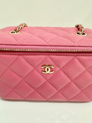 Chanel Caviar Quilted Small Vanity Case Crossbody Bag With Chain Pink