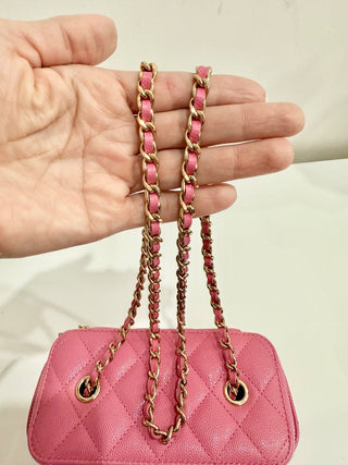 Chanel Caviar Quilted Small Vanity Case Crossbody Bag With Chain Pink