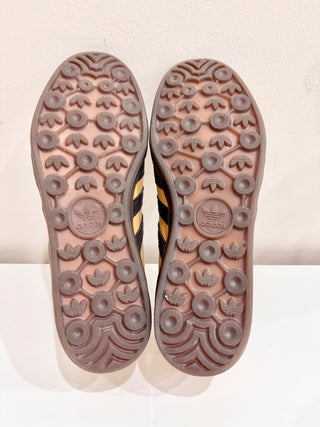 adidas Gazelle Indoor Nubuck Leather Low Top Soccer Sneakers Gold Women's US 9