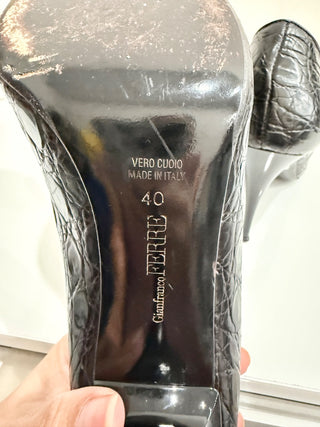 Vintage Gianfranco Ferre Textured Leather Peep Toe Pumps Black Womens 40/US 9.5