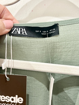 Zara Very Short Green Sleeveless Top, S