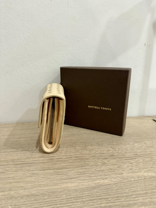 Bottega Veneta intreciatto medium leather wallet
