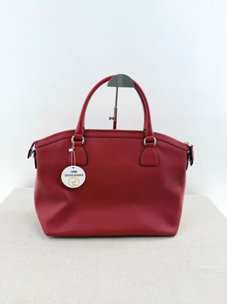 Gucci large leather bag with GG logo and strap