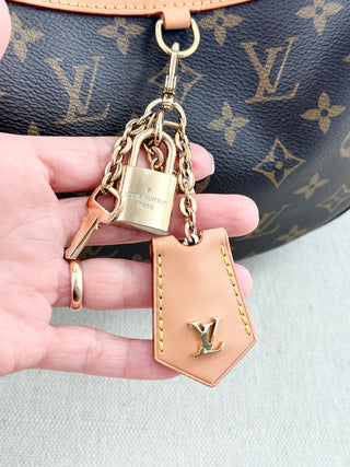 Louis Vuitton monogram looping bag nm
