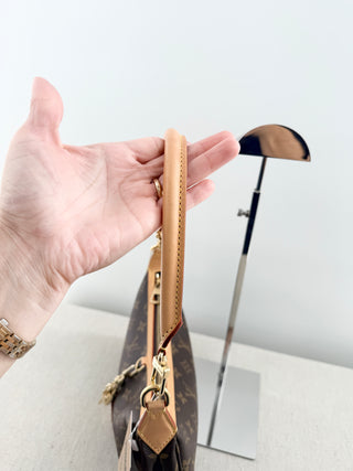 Louis Vuitton monogram looping bag nm