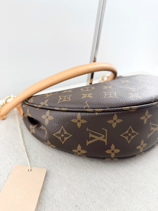 Louis Vuitton monogram looping bag nm