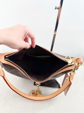 Louis Vuitton monogram looping bag nm