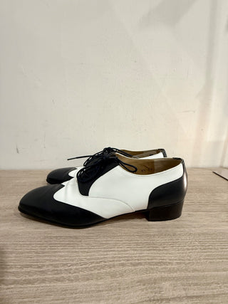 Salvatore Ferragamo Two-Tone Leather Lace-Up Oxfords Dress Shoes Black/White 8.5