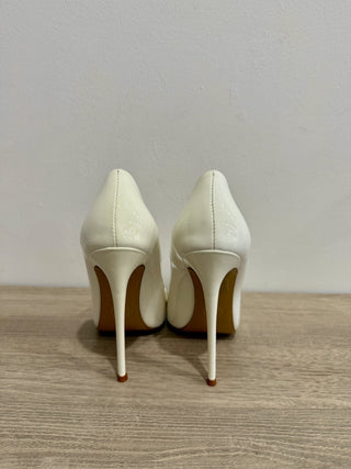 Femme LA Rum Patent Faux Leather Pointed High Heel Pumps White Womens Size EU 37
